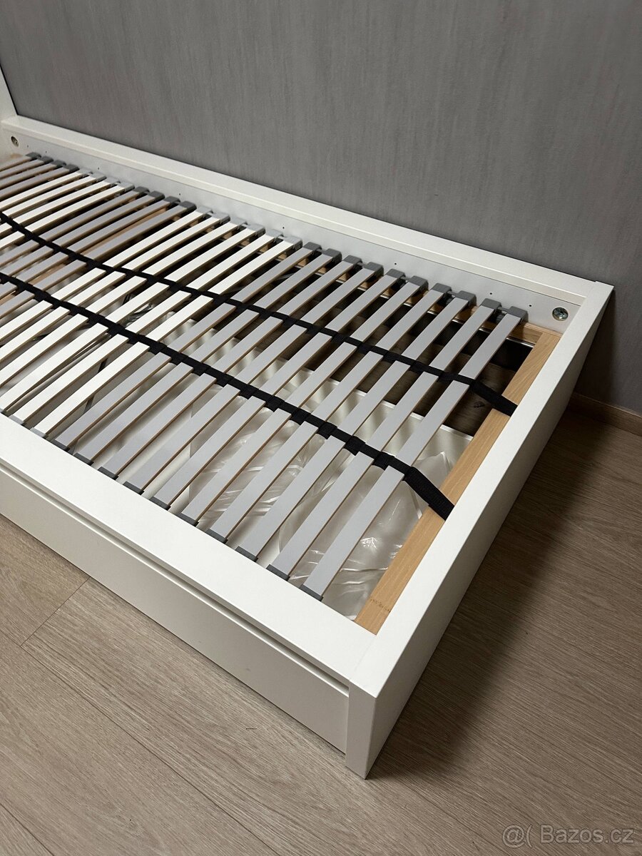 Postel MALM 90×200 + úložné díly + lamely - 3