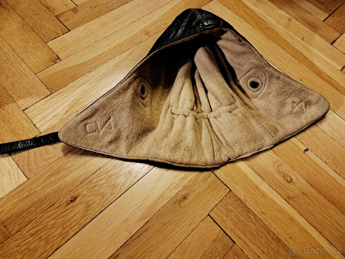 Kožená kukla na motocykl, vel. 59-60 cm- č.1 - 3