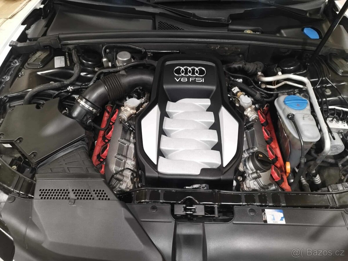 Audi s5 v8 - 3