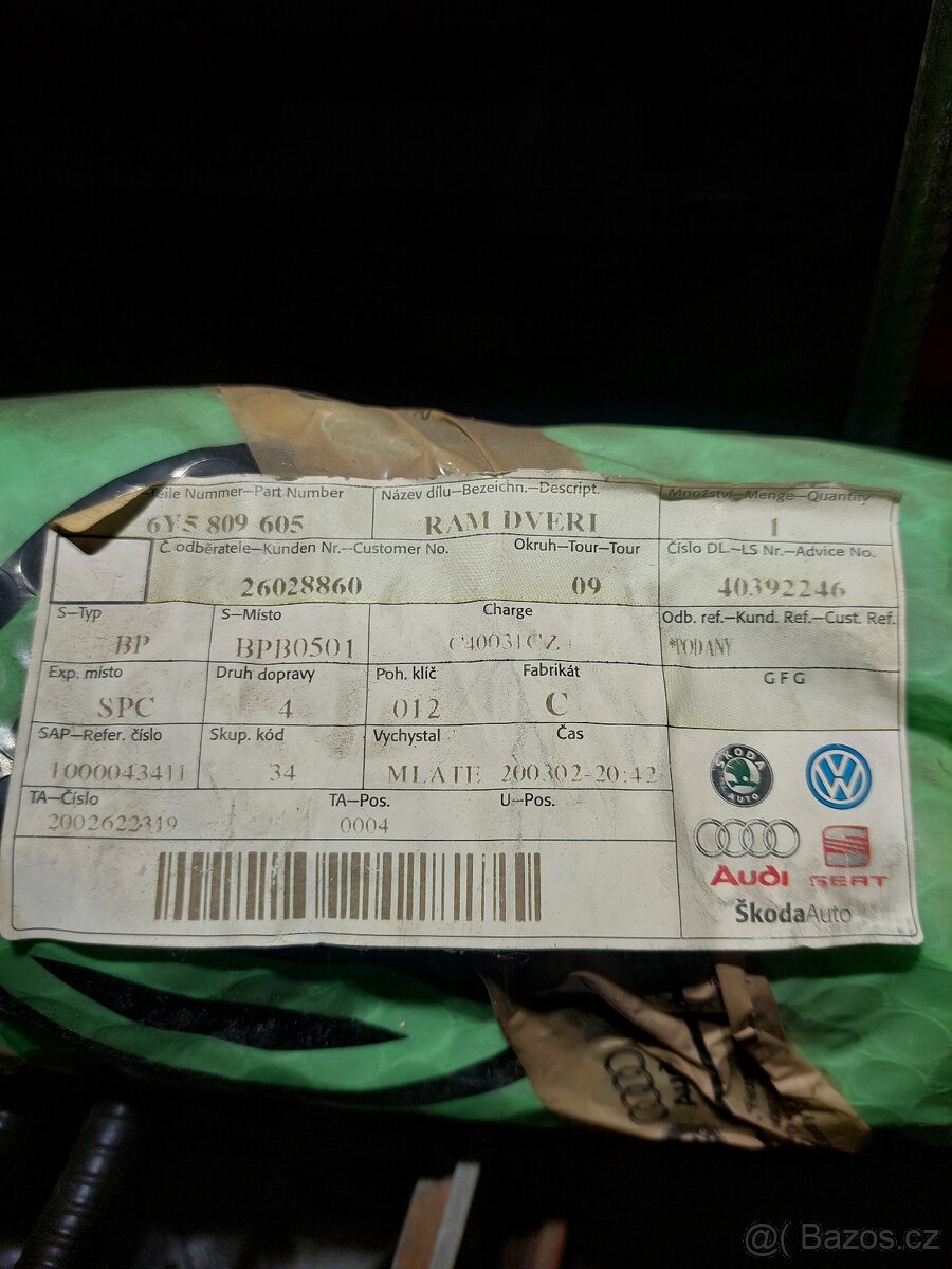 Bočnice levá Fabia 1, sedan. Kompletní, original - 3