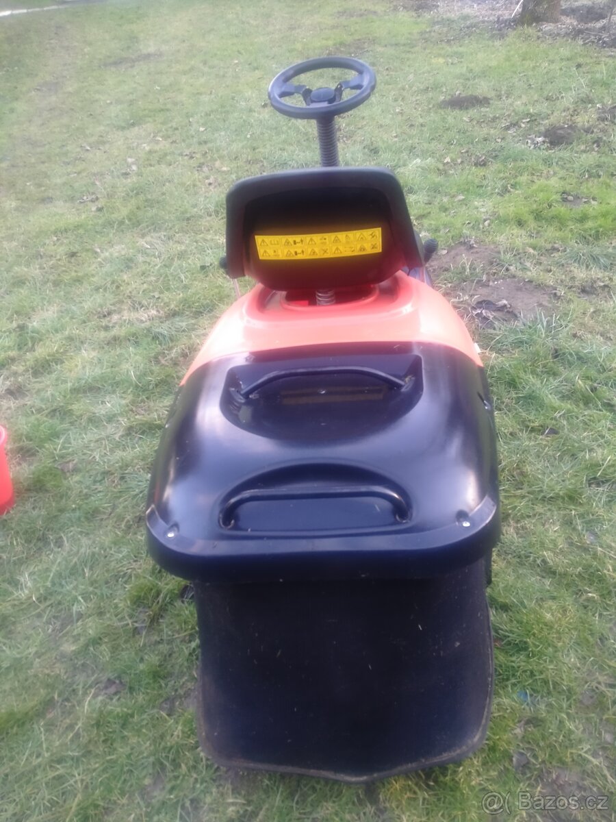 Zahradní traktůrek - 3
