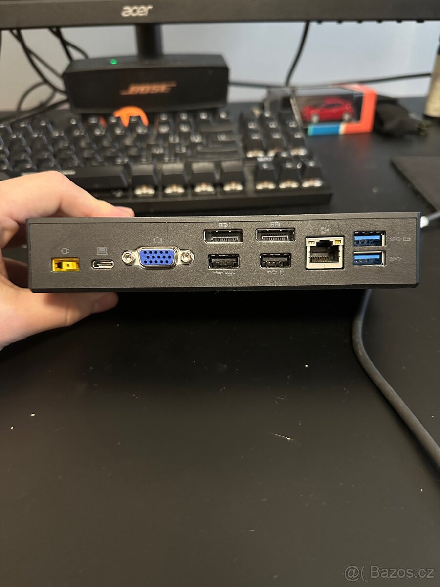 Lenovo Thunderbolt 3 USB C dock - 3