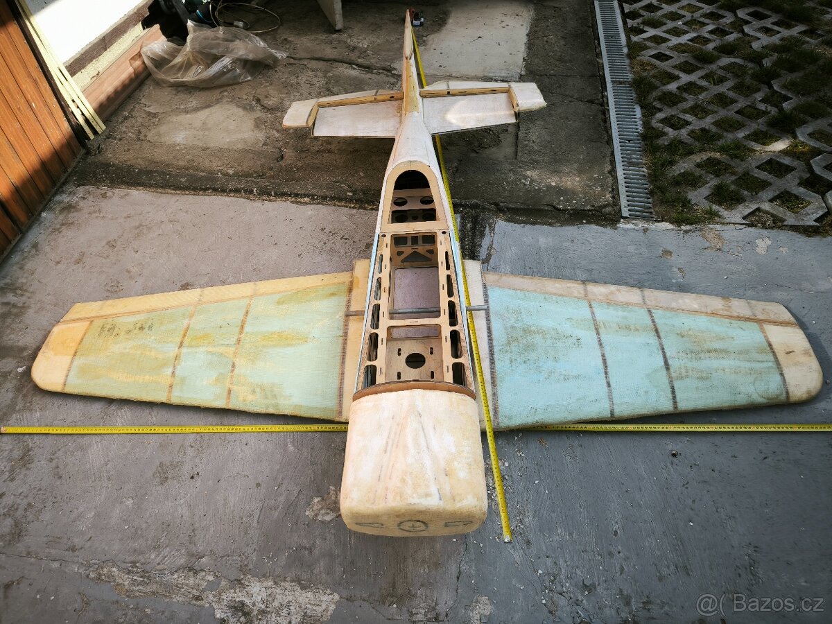 Prodám rozestavěný model letadla - 3