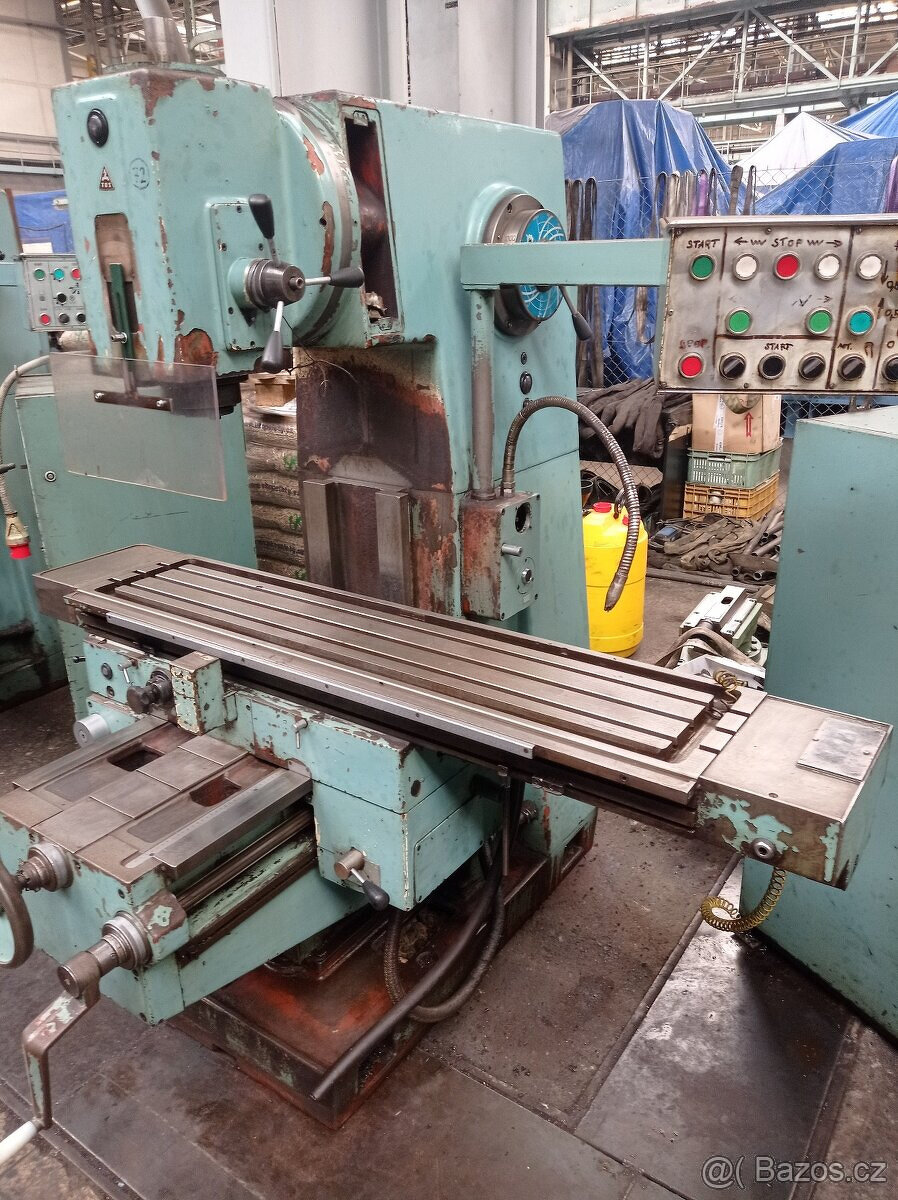 Svislá frézka FGV 32 - 3