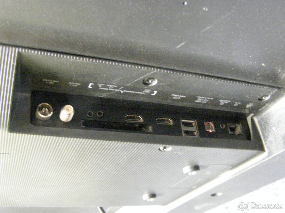 Televize LED-HISENSE H40B5600 - 3