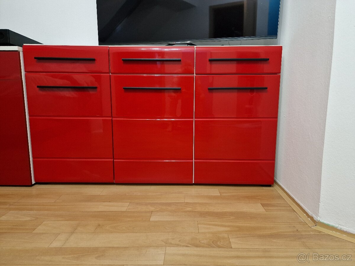 Prodám 2 komody - 3