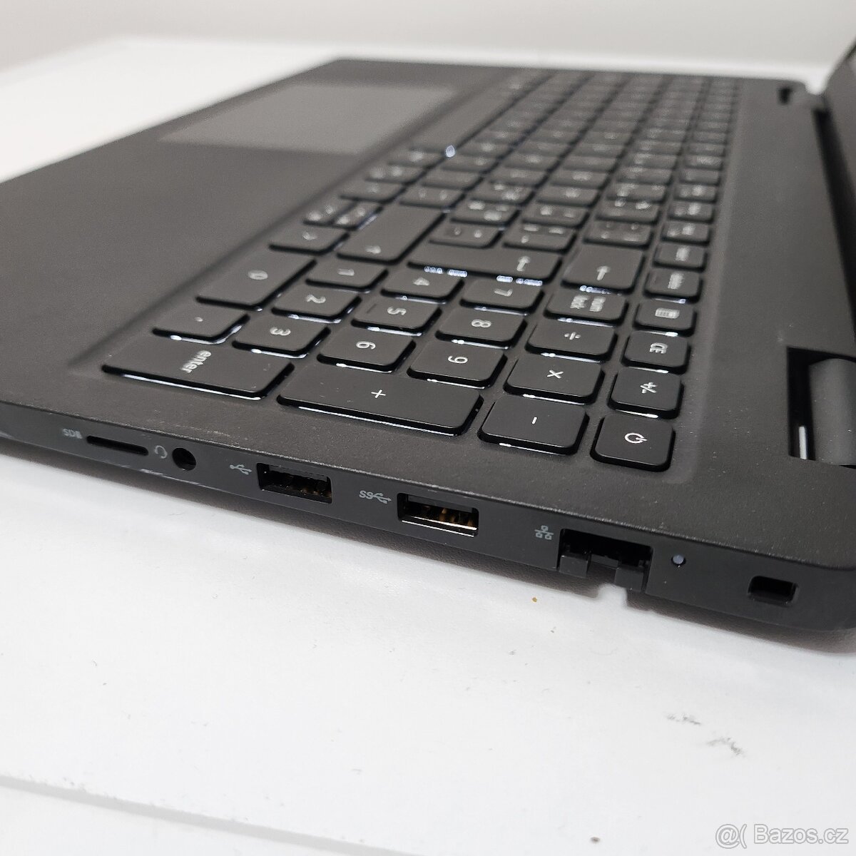 Dell Latitude 3520 /i5 11.gen/Iris/16GB_RAM - 3