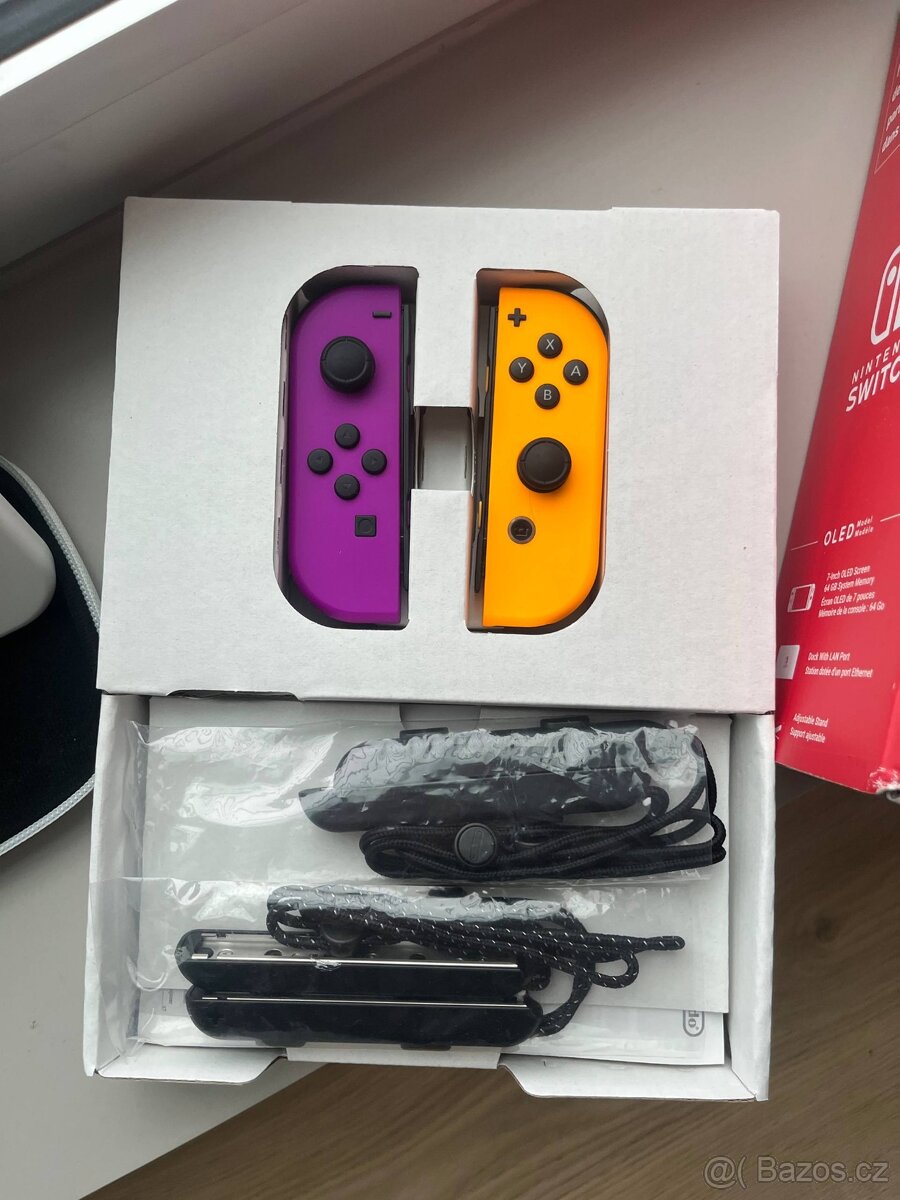 Nintendo Switch OLED, 2x JoyCony, Controller, Dock, MicroSD - 3