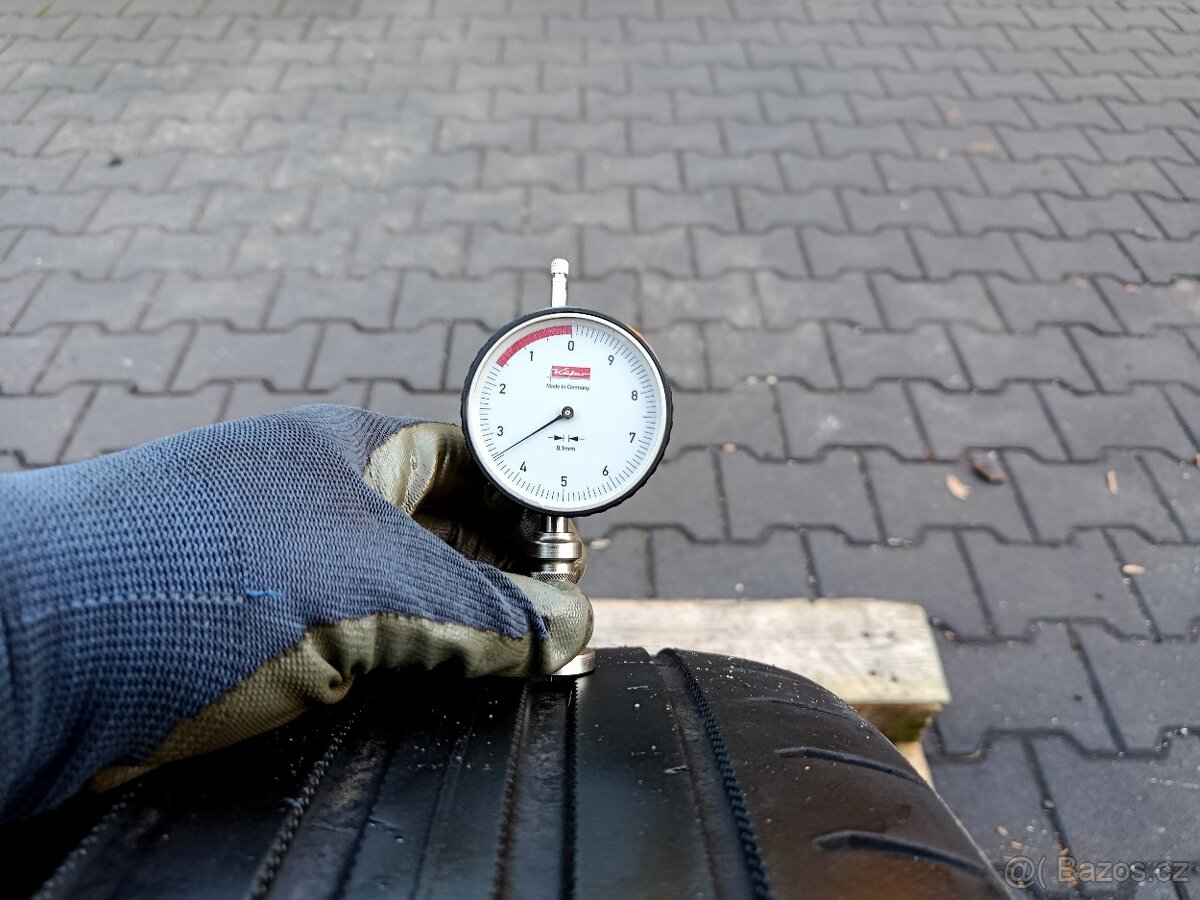 225/45/18 letní pneu nokian - 3