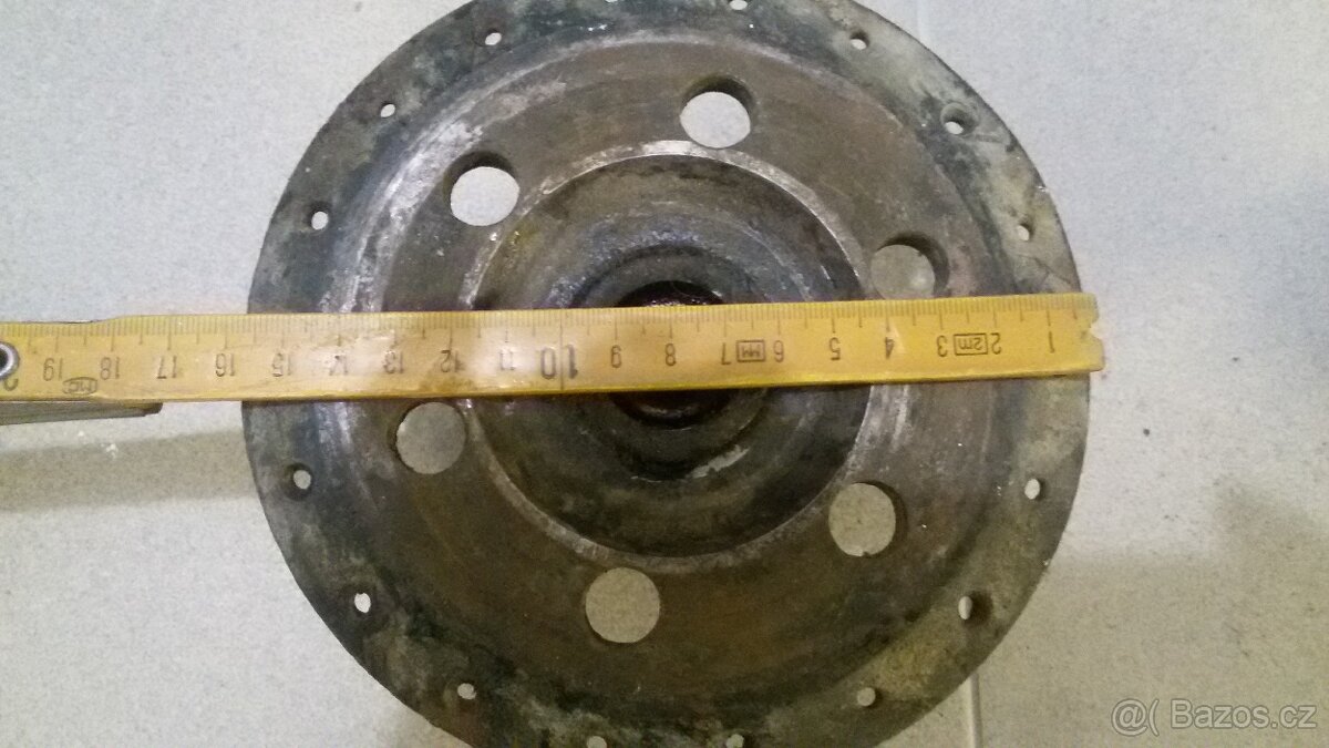 Náboj kola na předválečnou ČZ - 3