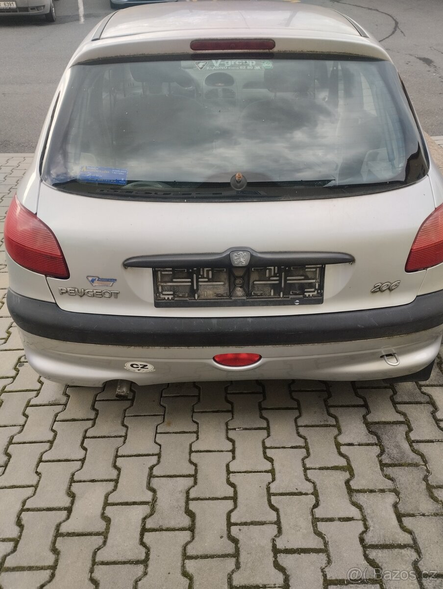 Peugeot 206 1.1i- Náhradní díly - 3