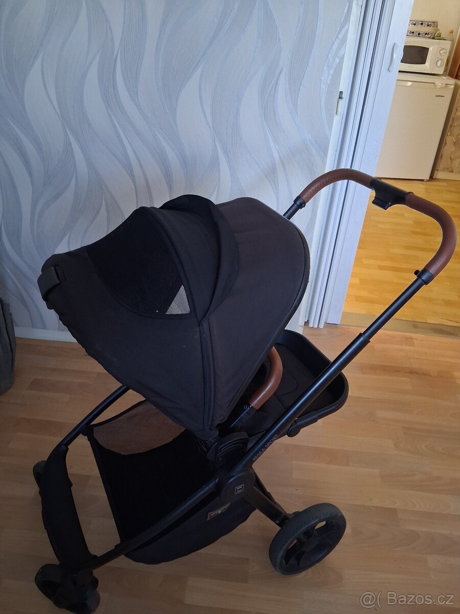Sportovní kočárek - 3