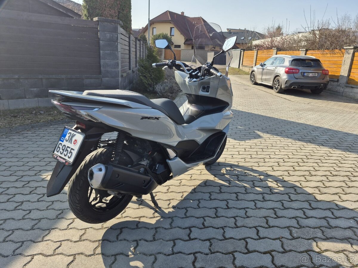 Honda PCX 125ccm 2022 - 3