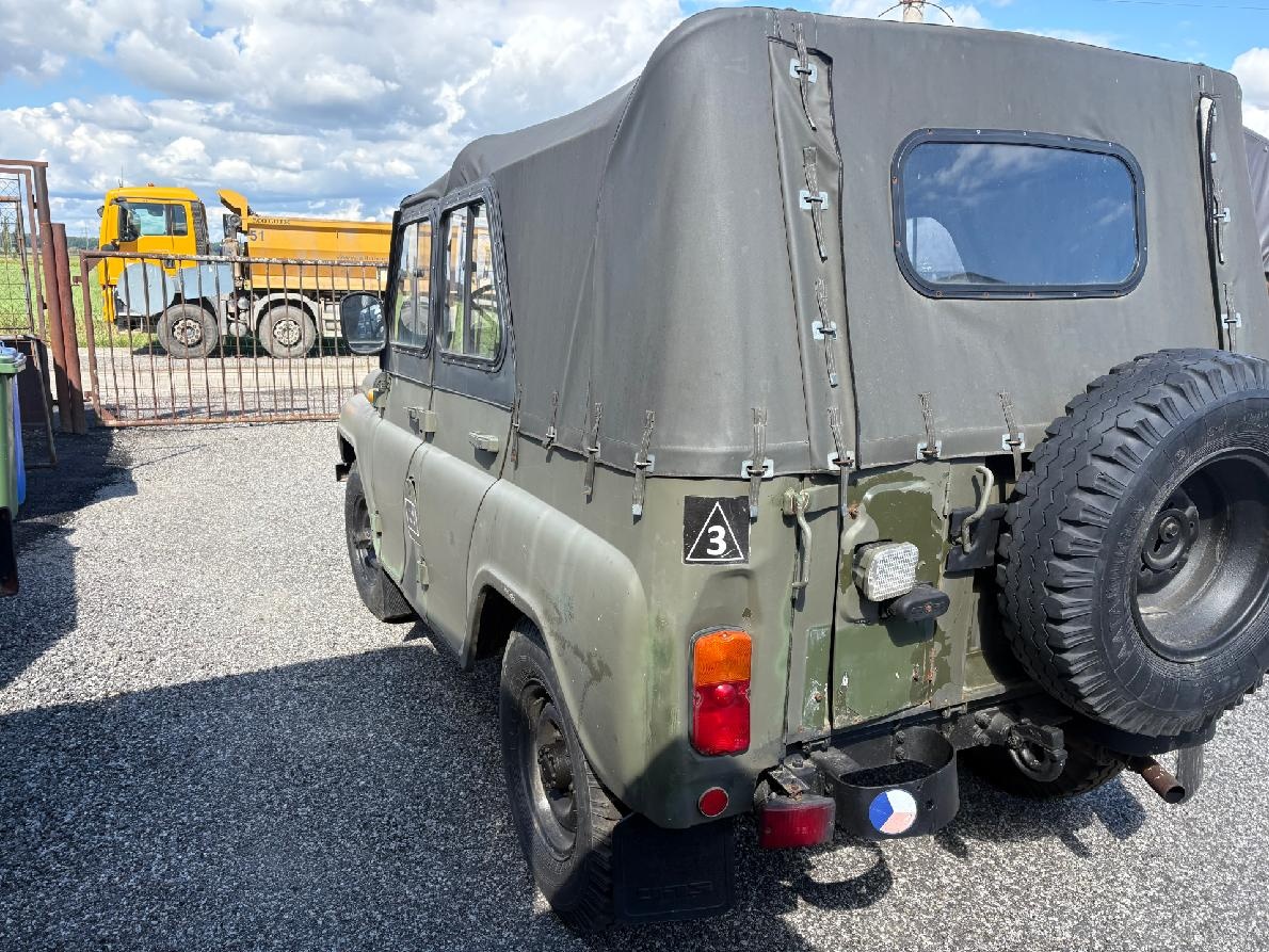 uaz 469 - 3