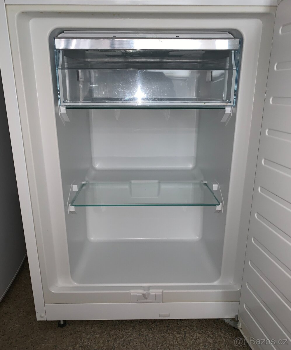 Lednice BOSCH KGE36AW40 - 3