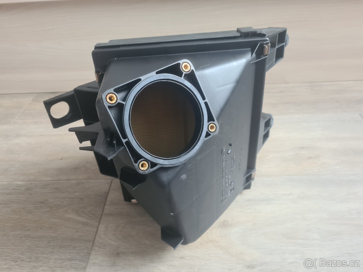 NOVÝ Vzduchový filtr Superb 1 - 2,8i V6 - ORIGINÁL - 3