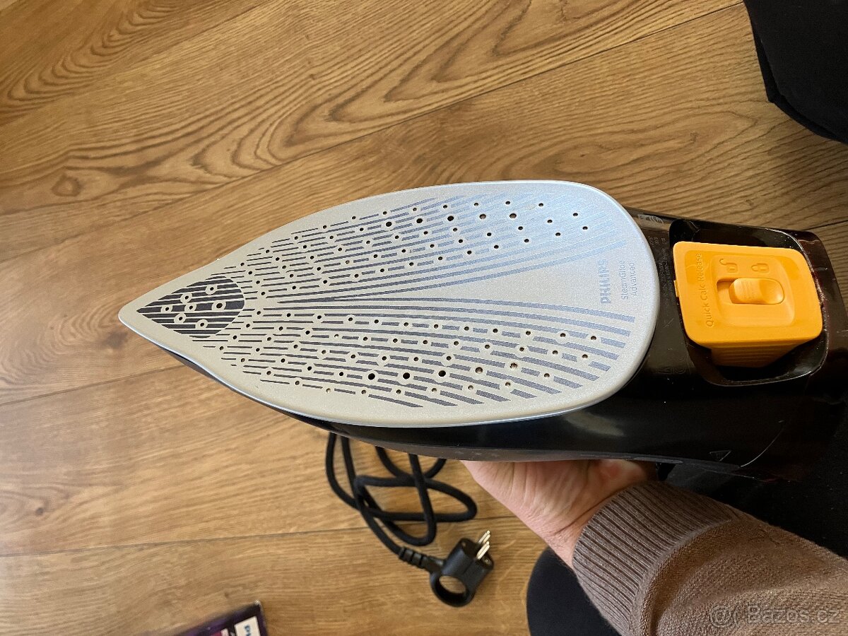 Žehlička Philips Azur 2600W - 3