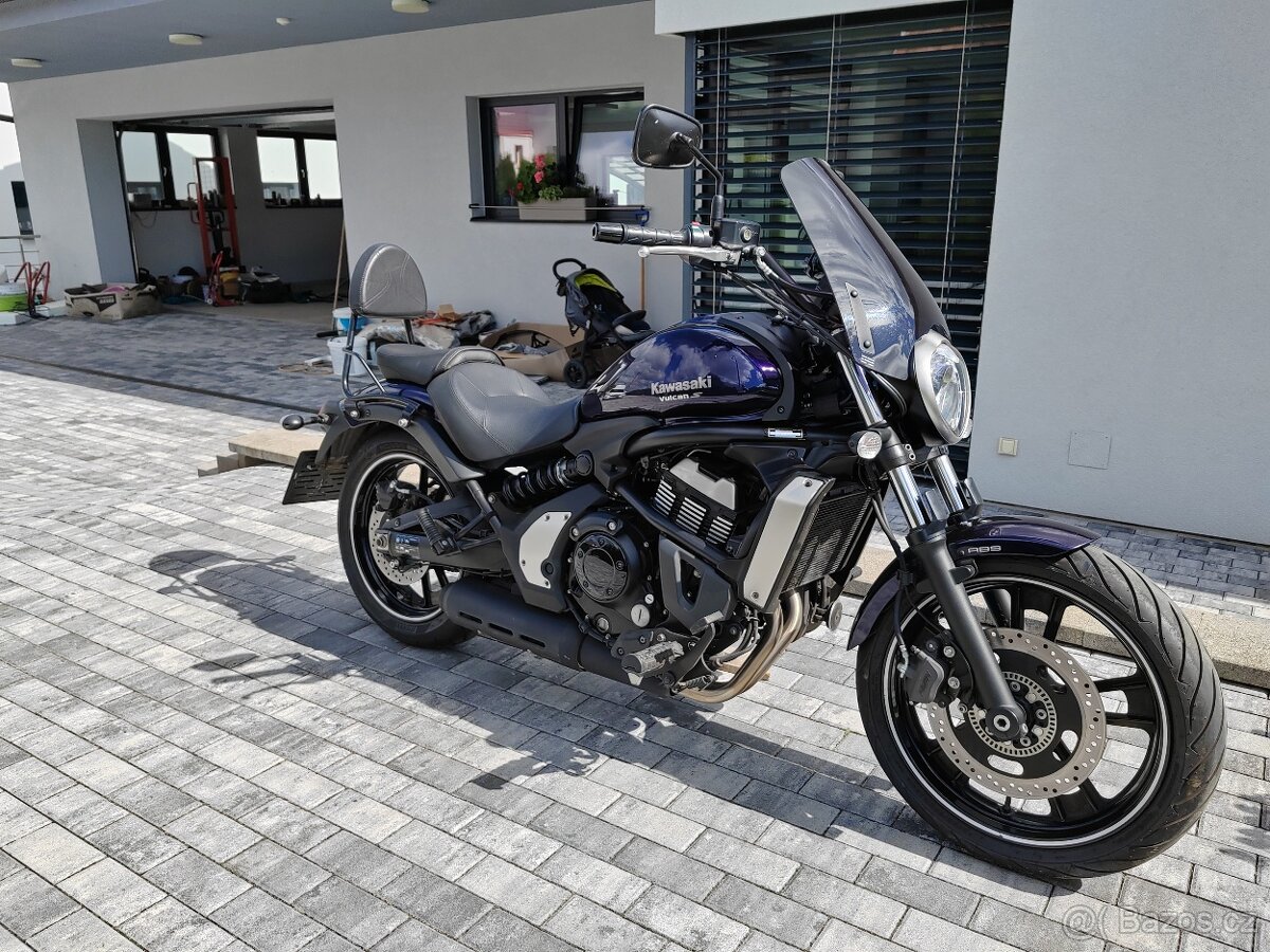 Kawasaki Vulcan S - 3