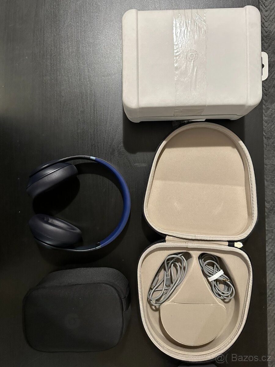 Apple Beats Studio Pro Wireless blue - 3