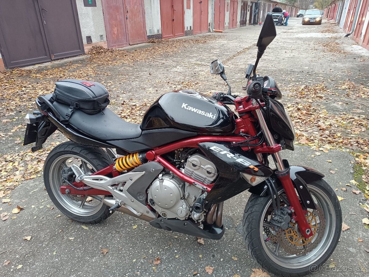 Prodám Kawasaki ER-6n, řada R650A, snížená - pro malé ženy - 3
