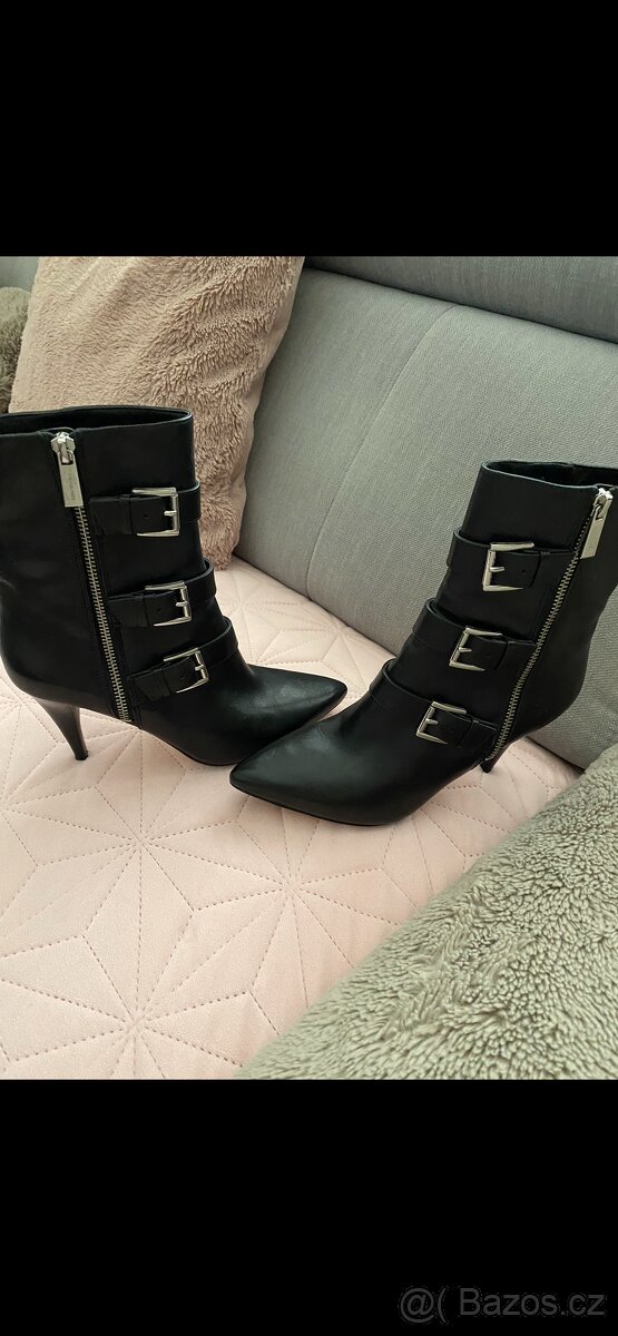 LUXUSNÍ DÁMSKÉ BOTY MICHAEL KORS - 3