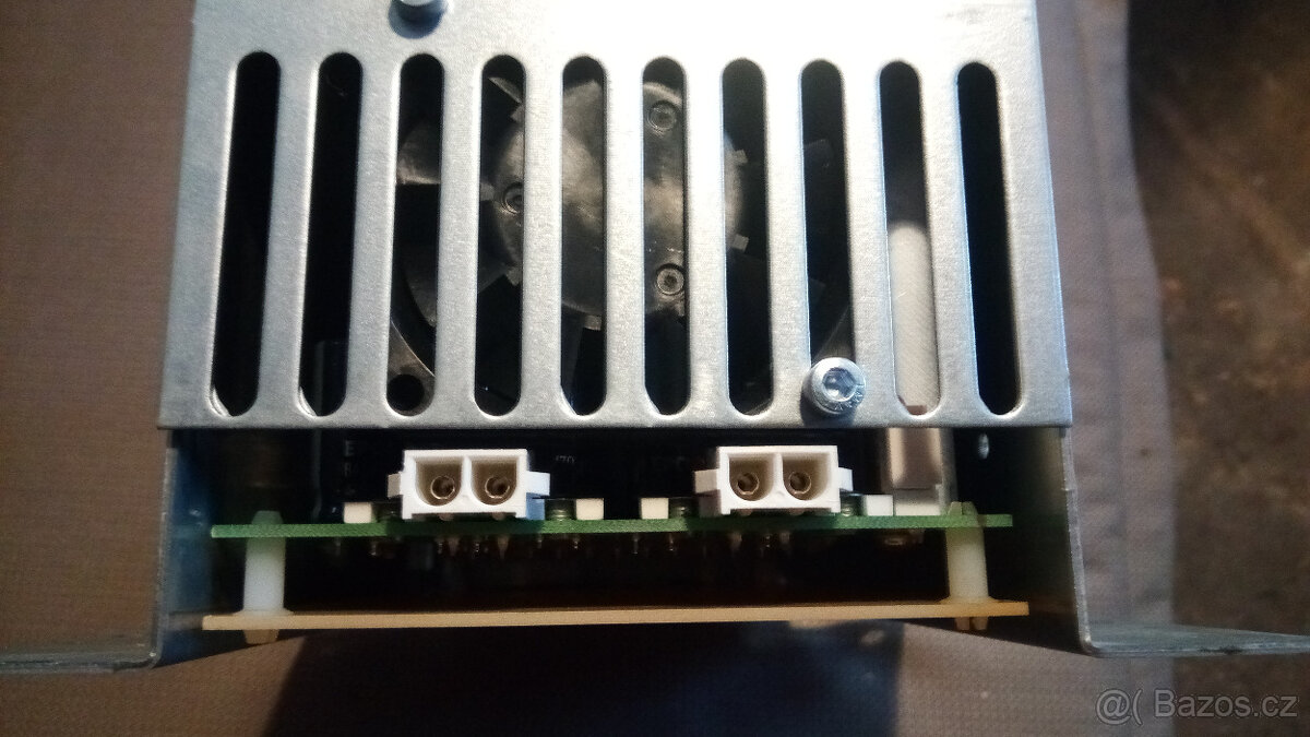 Průmyslový napájecí zdroj 600V/24V 10A - 3