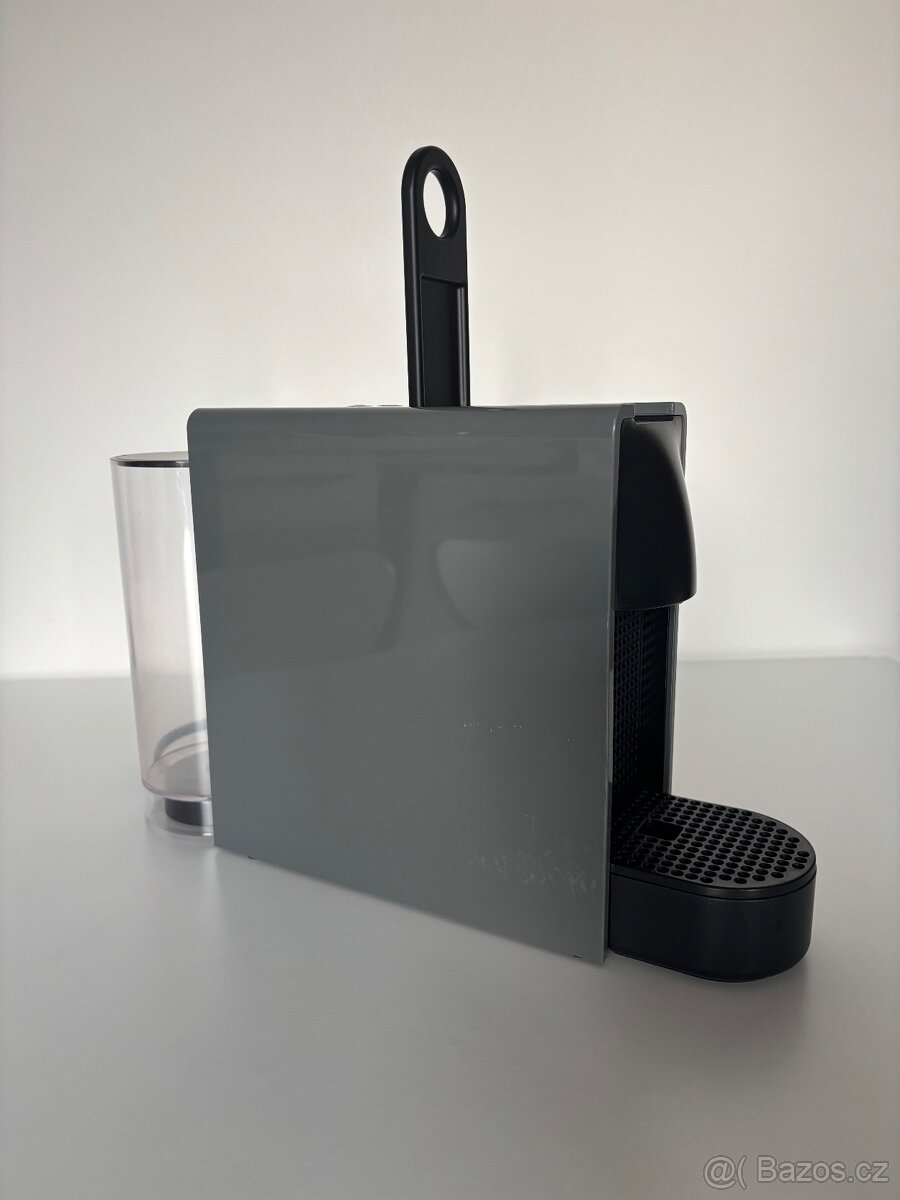 Kávovar a šlehač mléka Nespresso - 3