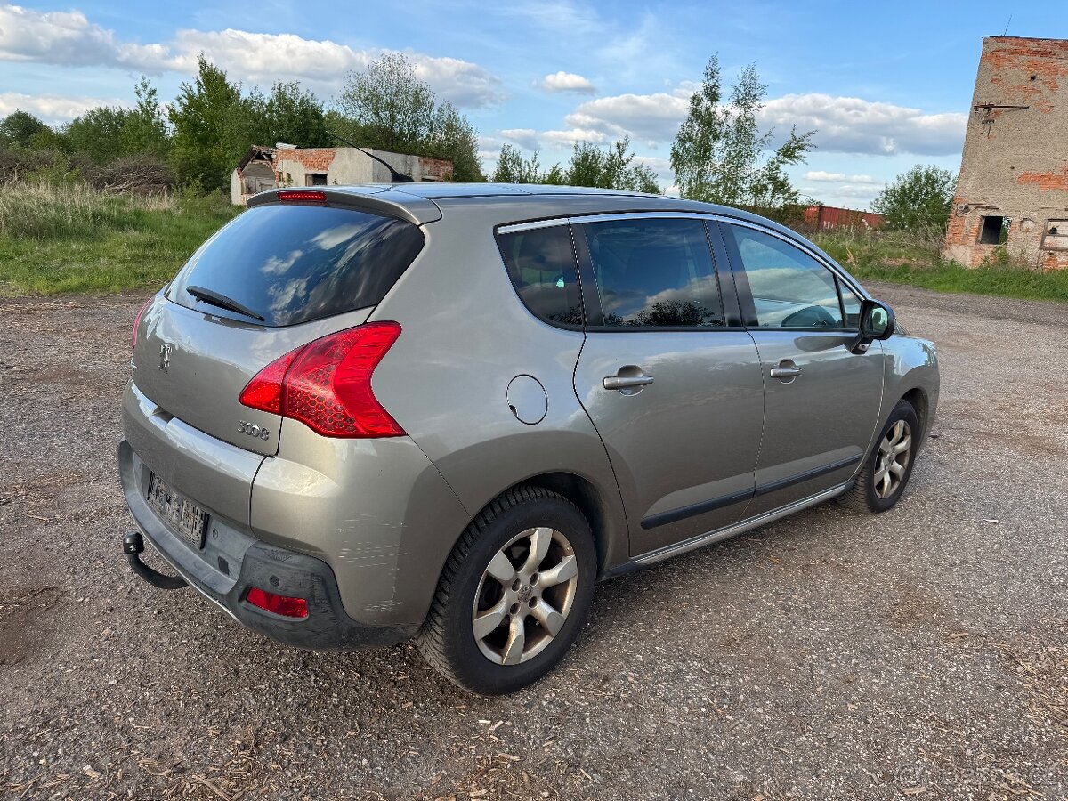 Díly z tohoto vozu Peugeot 3008 2.0 hdi - 3