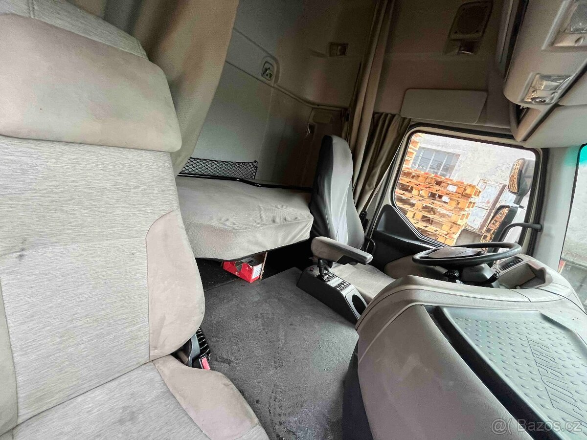 Renault Premium - nákladní automobil - 3