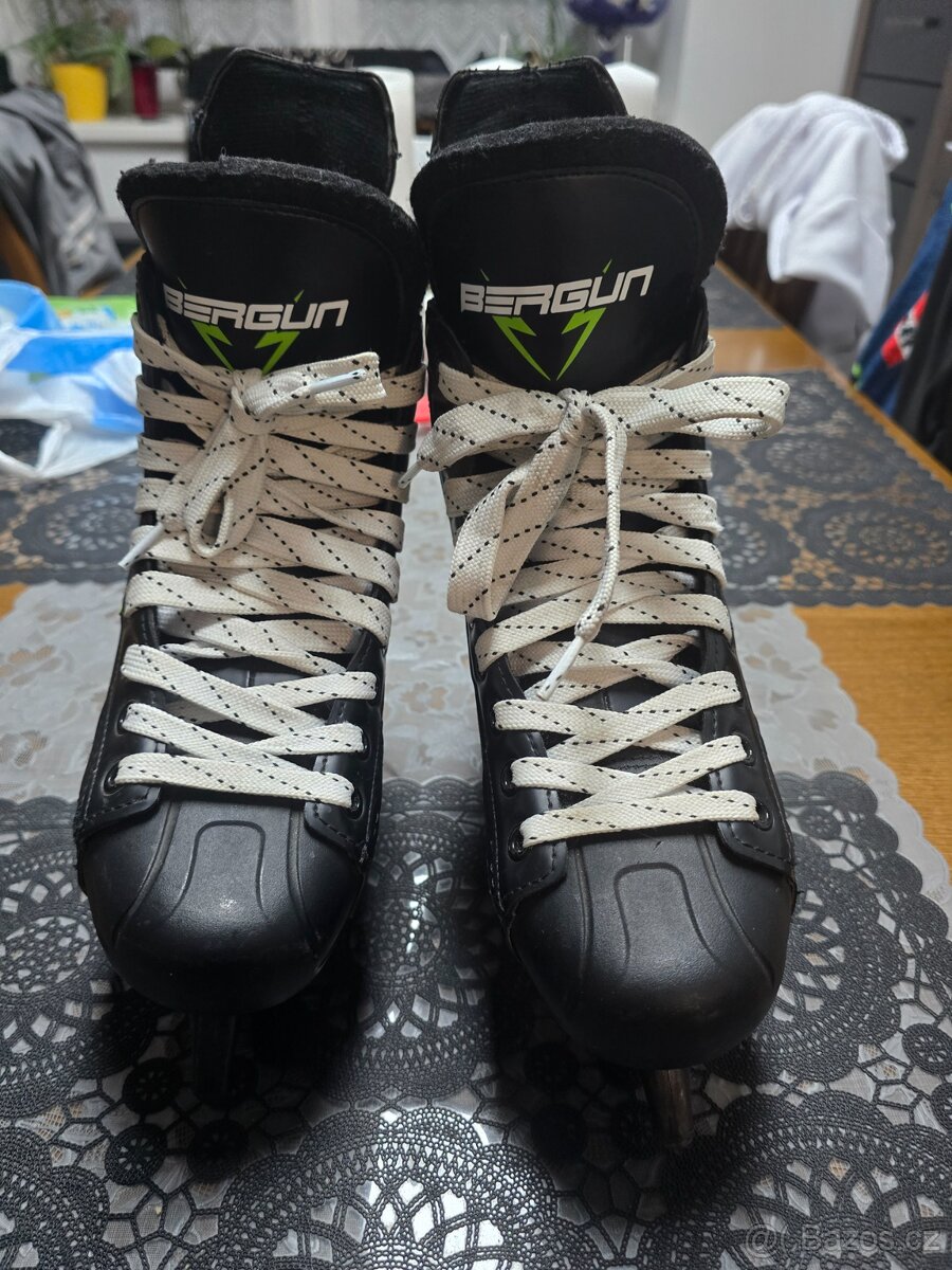 Lední brusle BERGUM - 3