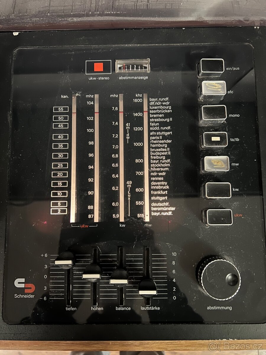 Gramofon Philips se zesilovačem a rádiem - 3