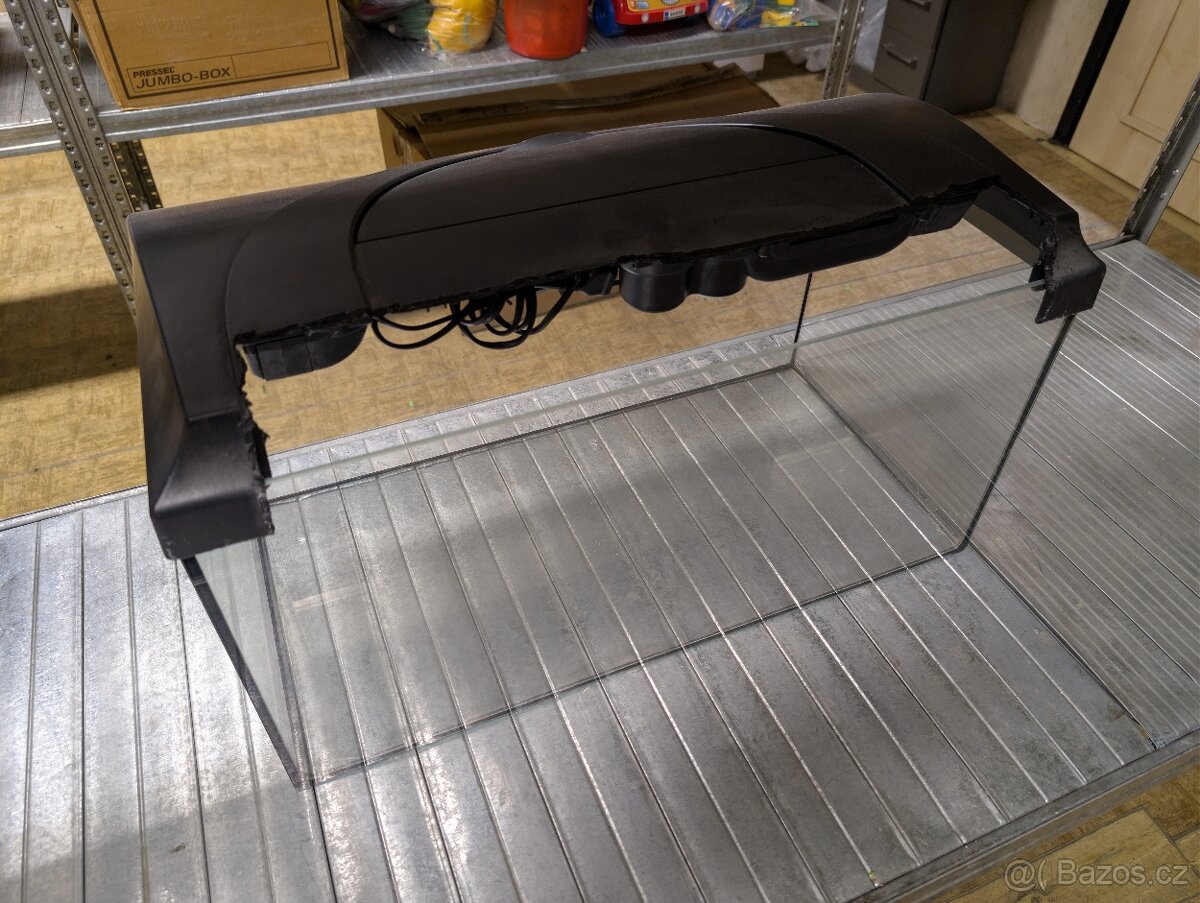 Akvárium 60×30×30 cm - 3