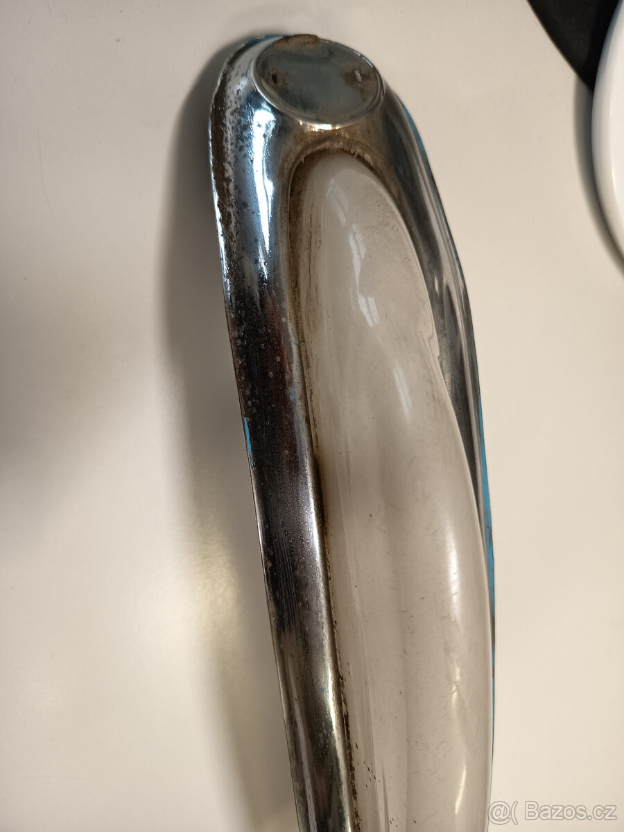 Ozdobná lišta na kapotu 1201 - 3