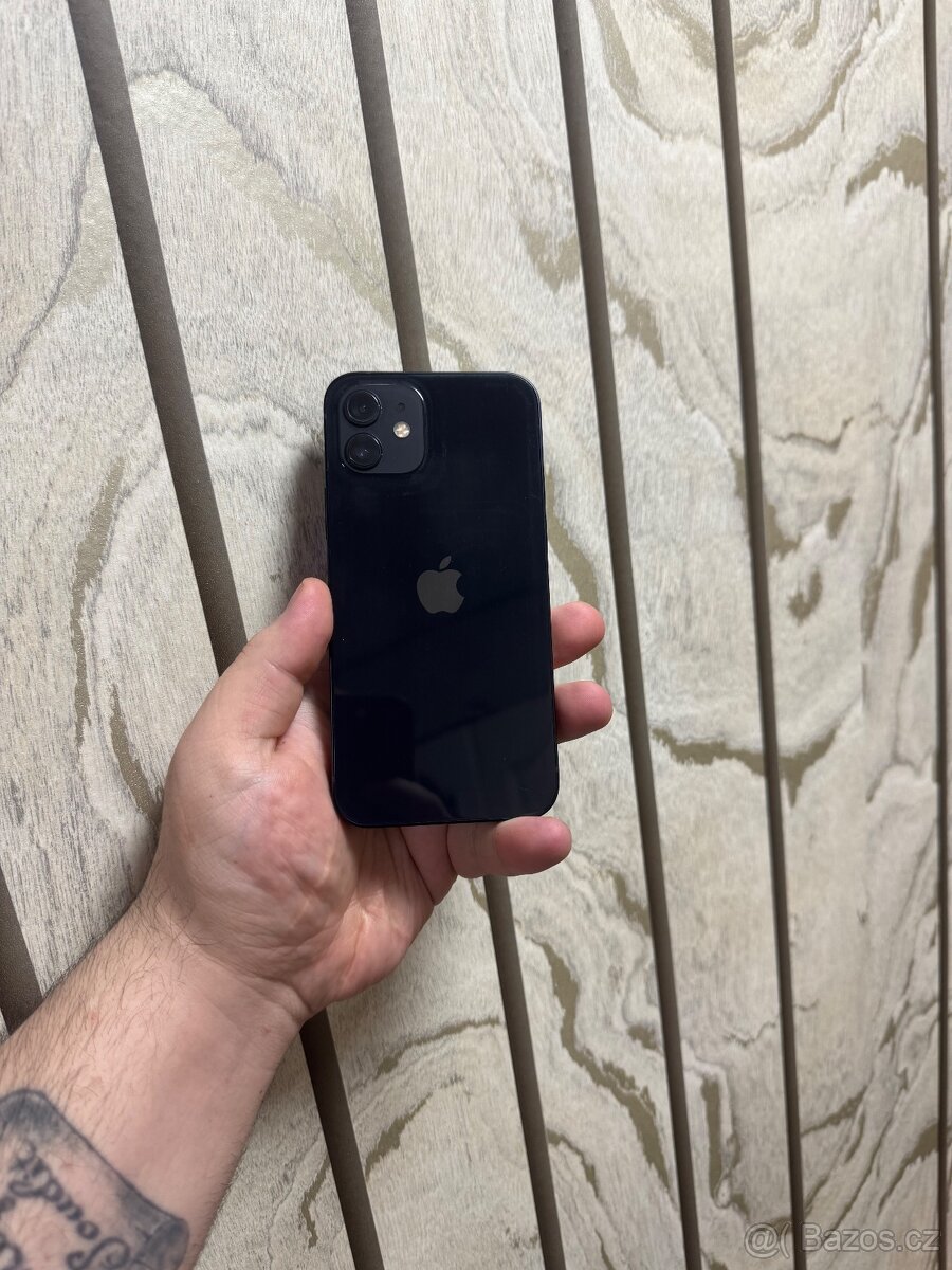 iPhone 12 - 3