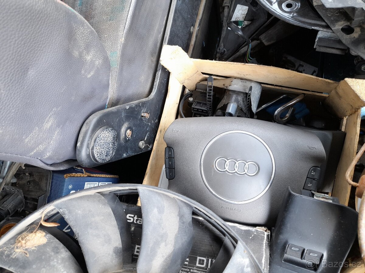 Audi A6 B5 díly - 3