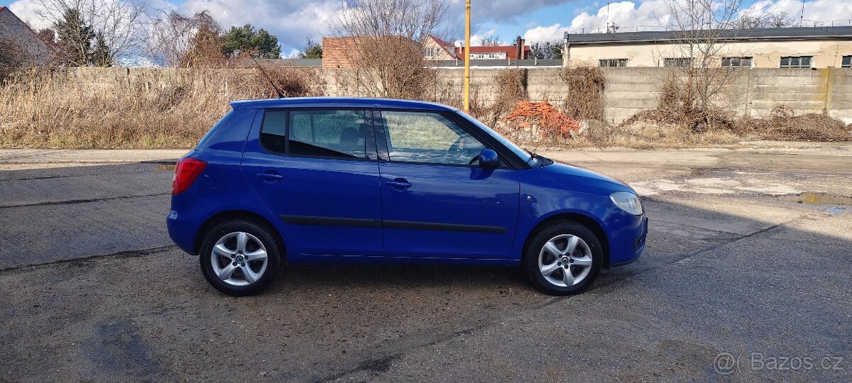 Škoda fabia 1,4 benzin 2009 - 3