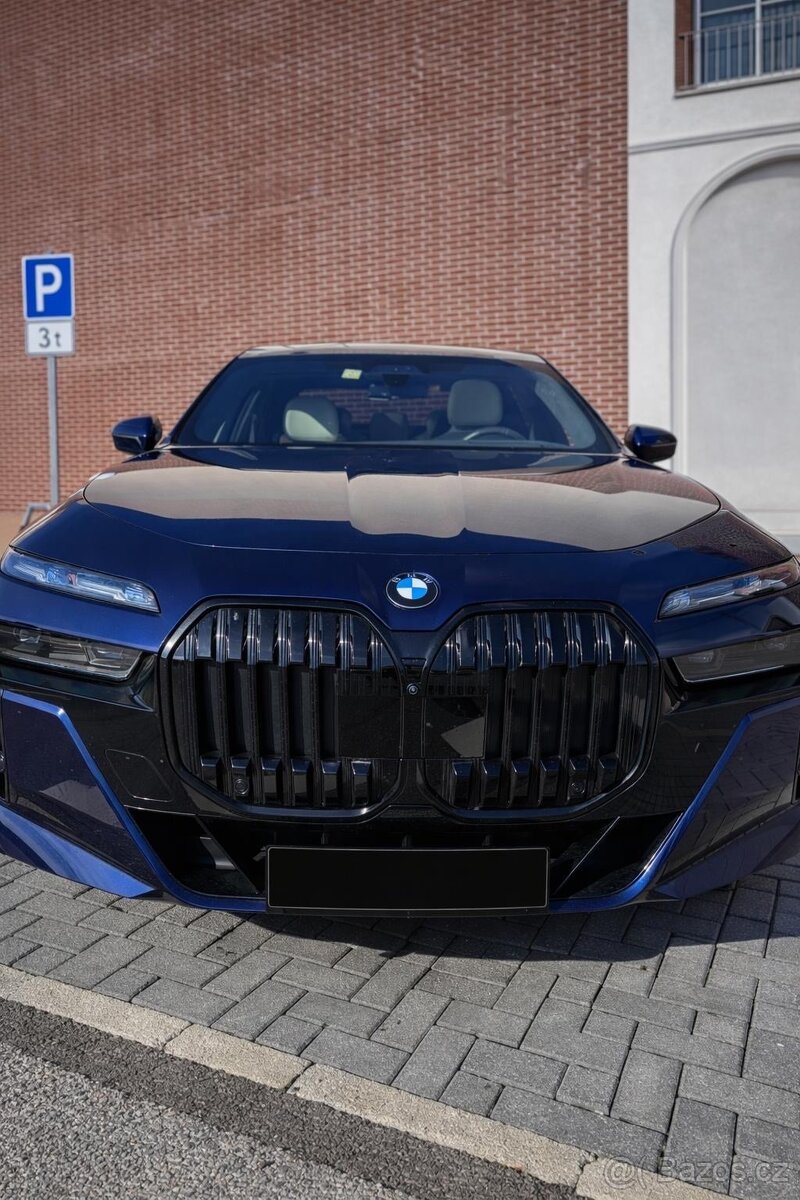 BMW Rad 7 Individual 740d mHEV xDrive V ZÁRUKE - 3