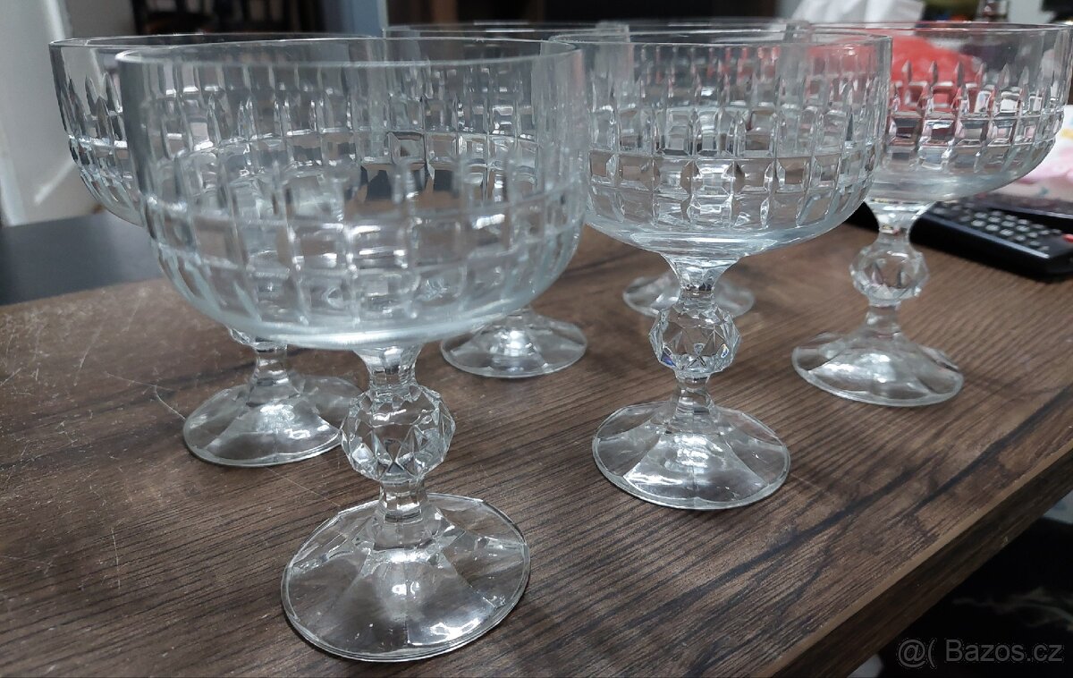 Krásné křišťálové skleničky - 3