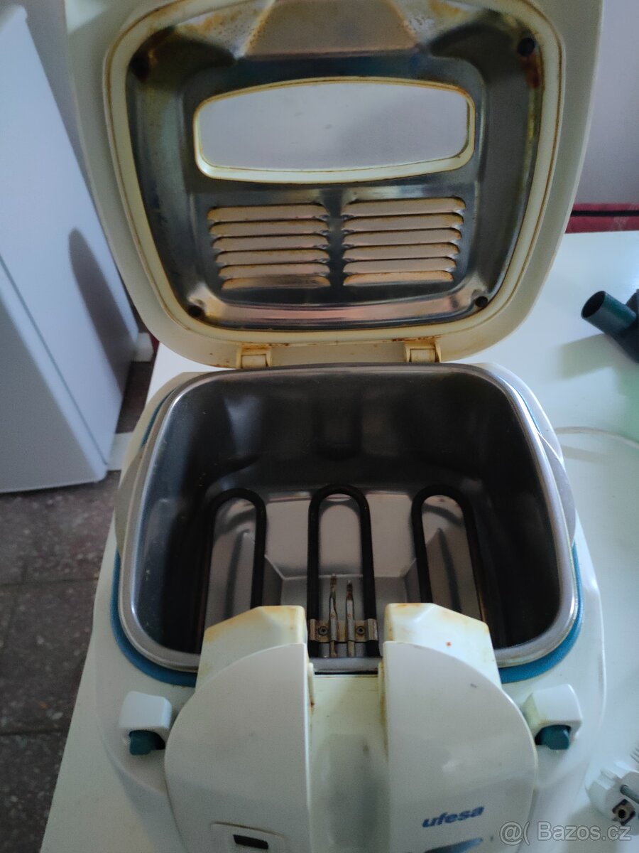 Fritovací hrnec - 3