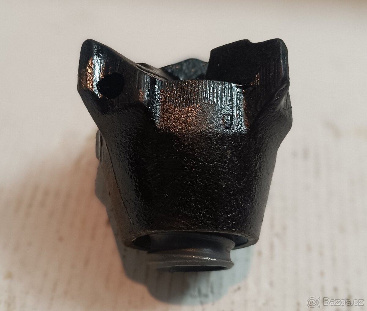 vrtací korunka 4-břitá pr. 116 mm závit T40 - 3