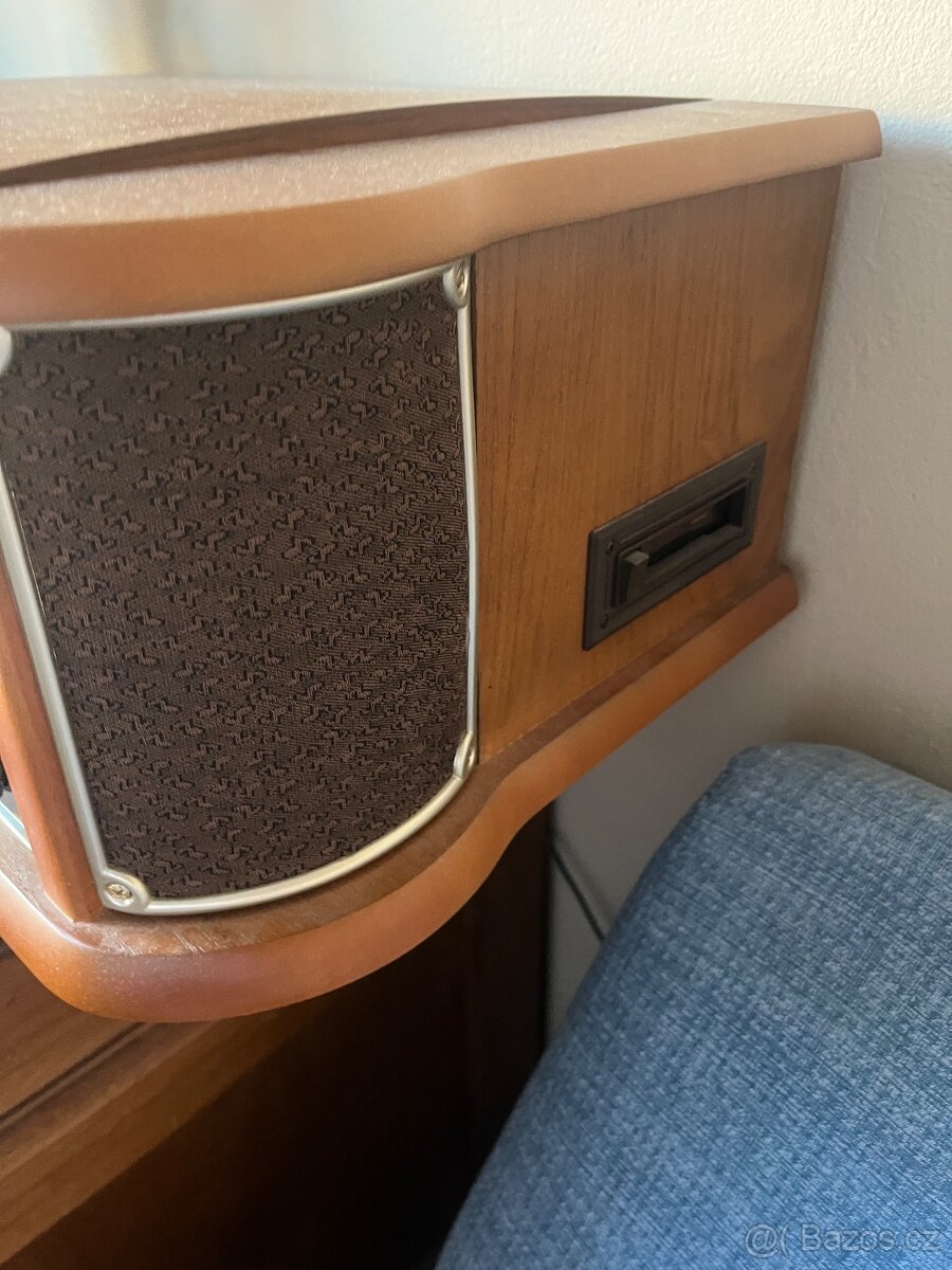 Retro radio Roadstar - 3