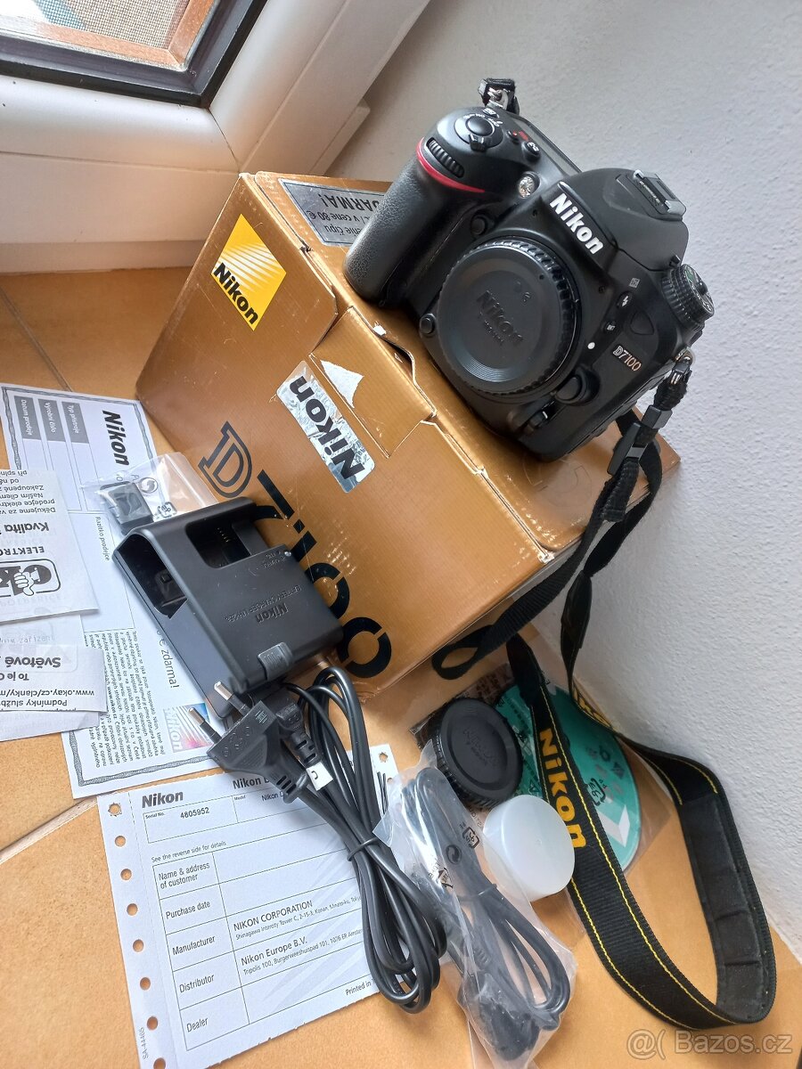Nikon D7100 - tělo - 3