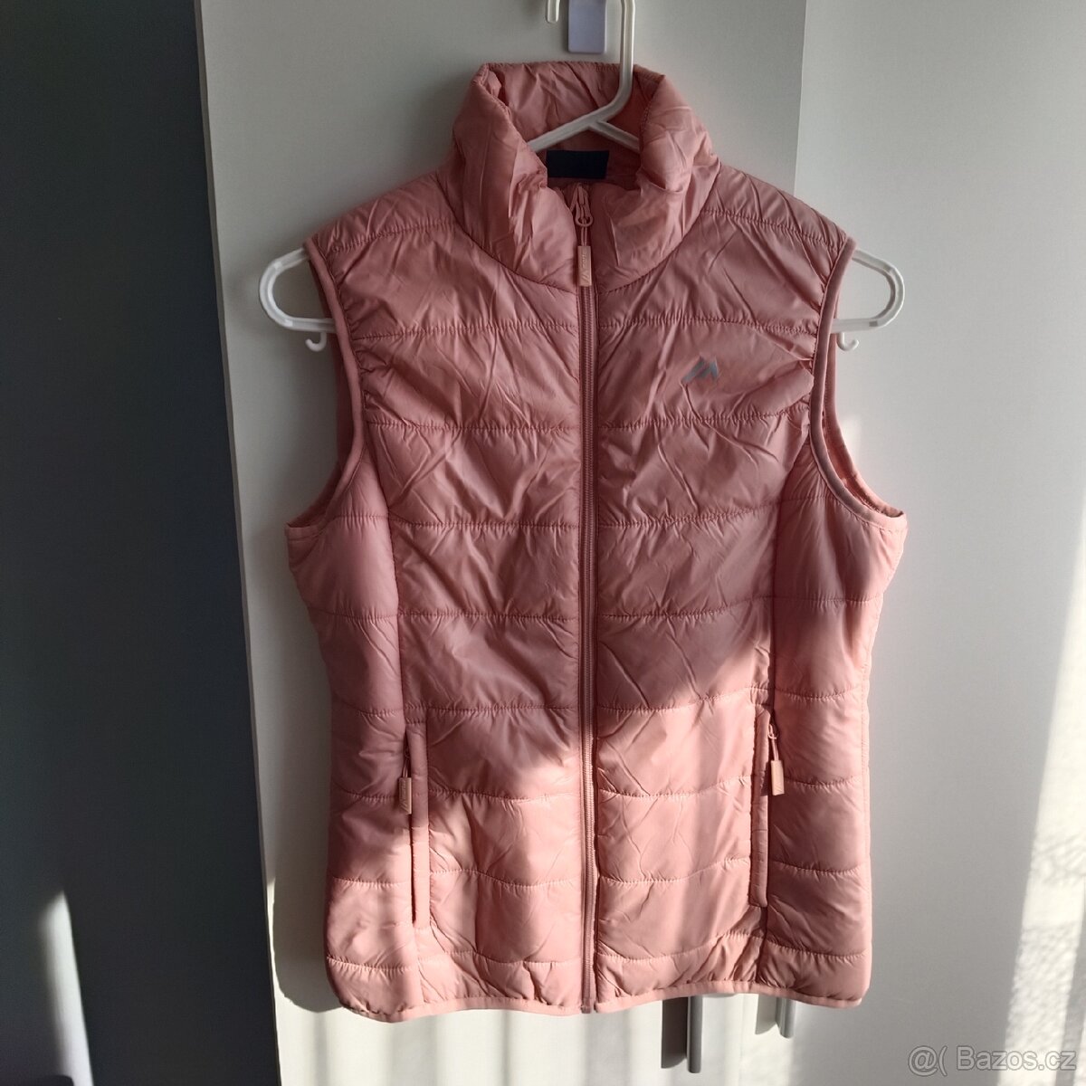 Nová dámská přechodová vesta vel. M - 3