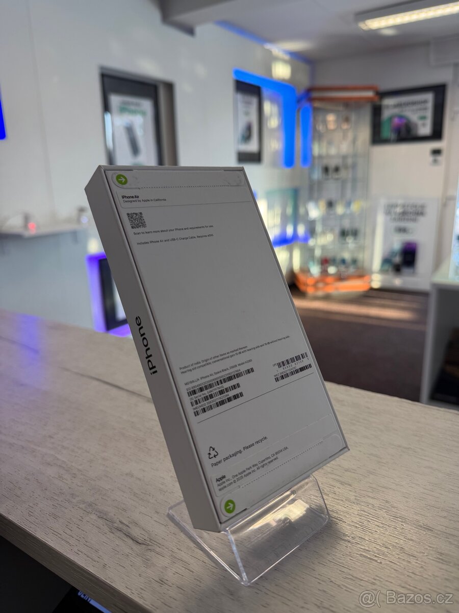 iPhone Air - 256GB - ČERNÁ - NOVÁ - DPH 21% - 3