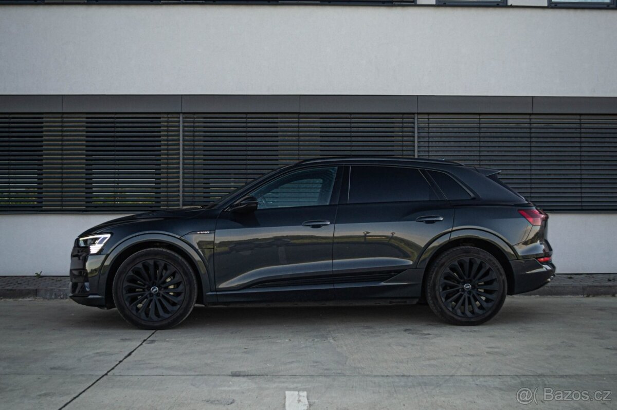 Audi E-tron 55 quattro Advanced - 3