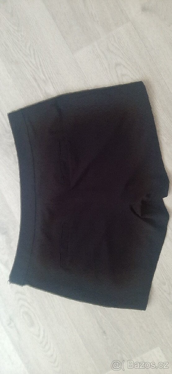 Černé tesilové kraťasy - 3