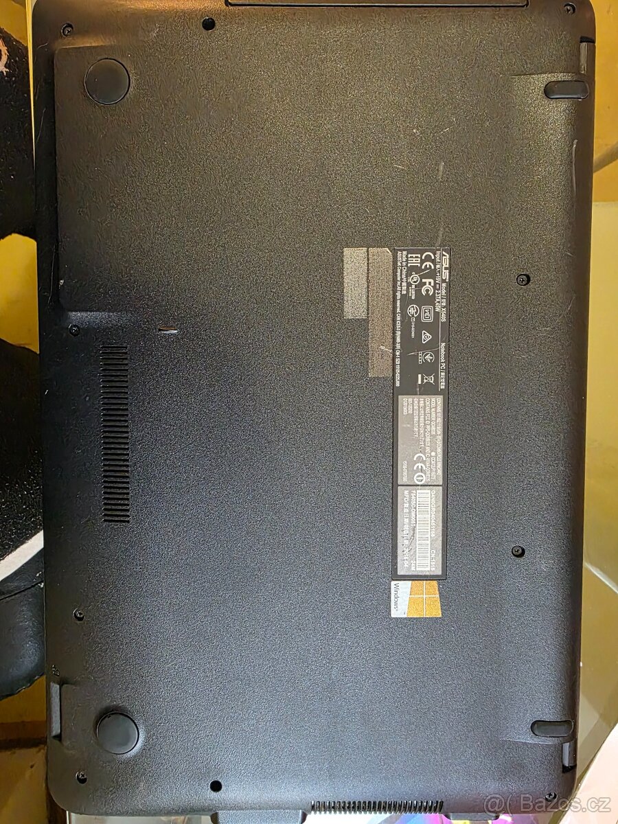 ASUS X540s - 3