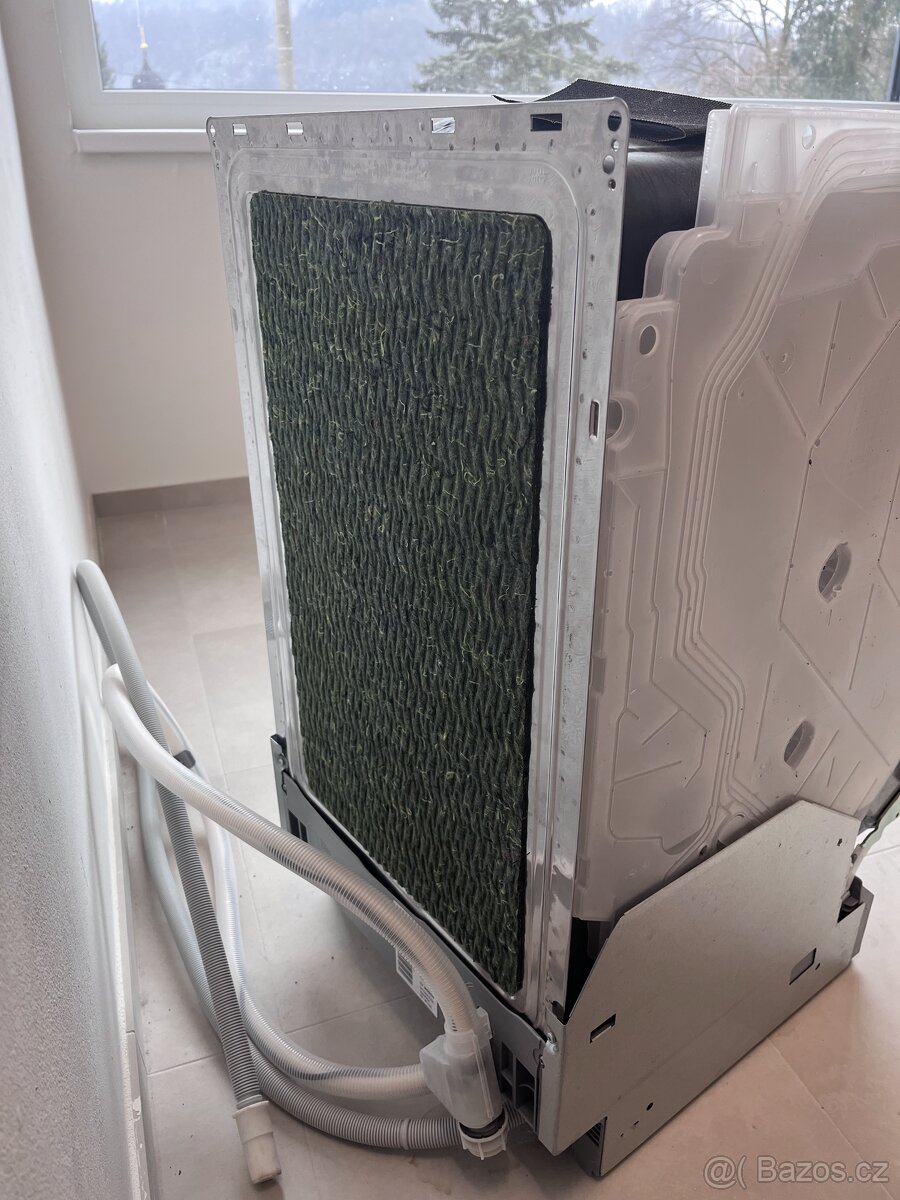 NOVÁ Vestavná myčka Bosch 45 cm - 3