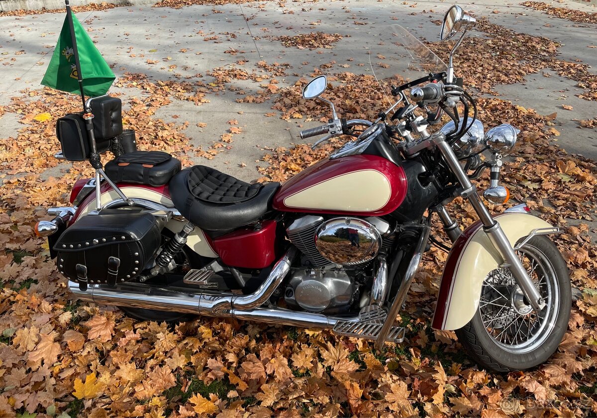 Honda VT 750 C. Shadow - 3