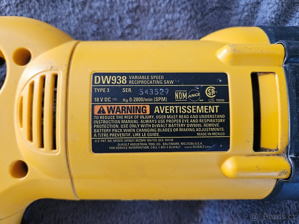 DeWALT aku mečová pila - 3